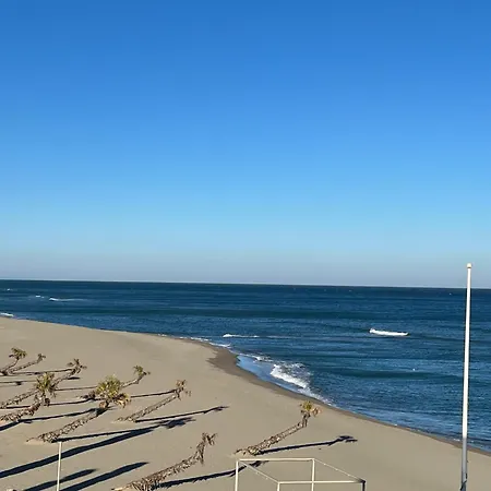Le Grand Bleu-au Soleil * Le Barcares